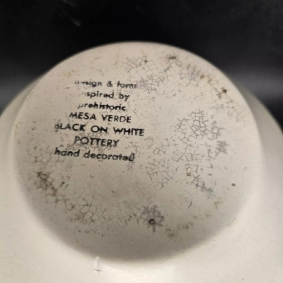 Mesa Verde black on white pottery - Picture 6 of 8